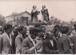 SAINTES MARIES DE LA MER  PROCESSION  PHOTO GEORGE ARLES - Saintes Maries De La Mer