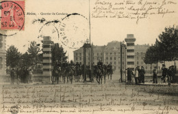 MELUN - Quartier De Cavalerie - Melun