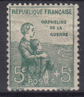 TIMBRE FRANCE ORPHELIN N° 149 NEUF * GOMME AVEC CHARNIERE - FROISSURES A VOIR - Neufs