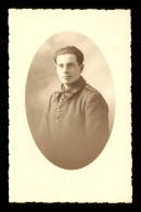 Carte Photo Militaire Soldat Du  99eme Regiment ( Format 9cm X 14cm ) - Reggimenti