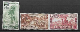 MADAGASCAR 1942 Protection De L'Enfance Indigène & Quinzaine Impériale (PEIQI) MNH - 1942 Protection De L'Enfance Indigène & Quinzaine Impériale (PEIQI)