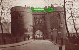 R359703 Tower Of London. The Middle Tower. Gale And Polden. 1852 - Andere & Zonder Classificatie