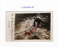 LA BASSEE-59-Tranchee-CADAVRES-18x MORTS-Aout 1915-CARTE PHOTO Allemande-GUERRE 14-18-1 WK-MILITARIA- - Weltkrieg 1914-18