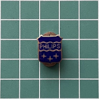 Badge Pin ZN013230 - Electronics Philips Netherlands 1921 - Marcas Registradas