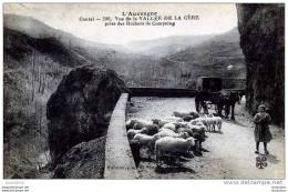 15 VUE DE LA VALLEE DE LA CERE PRISE DES ROCHERS DE COMPAING EDIT MALROUX - Otros & Sin Clasificación