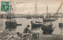 Camaret * Le Port * Pêcheur Marin Métier Bois * Bateaux De Pêche - Camaret-sur-Mer