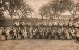 N°2547 W -carte Photo Soldats Régions De Lunel - Regimente