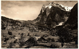 Swiss Alps Village Under Mountain Grundelwald And Wetterhorn View Real Photo Vintage Postcard - Altri & Non Classificati