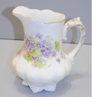 -JOLI ANCIEN POT A LAIT CREMIER PORCELAINE  Décor De Violettes Collection    E - Otros & Sin Clasificación