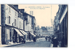 ARGENTON SUR CREUSE - Rue Gambetta Vers La Place De La République - Très Bon état - Autres & Non Classés