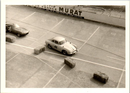 Photographie Photo Vintage Snapshot Amateur Voiture Course Circuit Automobile  - Automobile