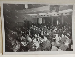 Italy Italia Foto Meeting Da Identificare. I Maggio 1956. PESCHIERA DEL GARDA - Vittoriale. 150x105 Mm - Europe