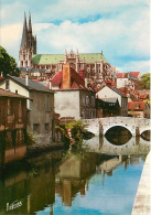 28 - Chartres - Dans La Vieille Ville : La Cathédrale Vue Des Bords De L'Eure - CPM - Voir Scans Recto-Verso - Chartres