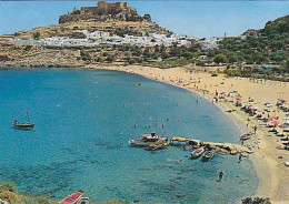 AK 211611 GREECE - Rhodes - The Shore Of Lindos With The Acropolis - Grèce