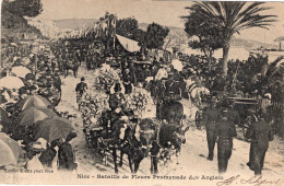 NICE , Bataille De Fleurs Promenade Des Anglais - Marchés, Fêtes