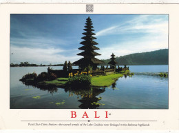 INDONESIE. BALI (ENVOYE DE). " THE SACRED TEMPLE OFTHE LAKE GODDESS ".ANNEE 1991+ TEXTE + TIMBRES. FORMAT 16,5x 11,5 Cm - Indonesia