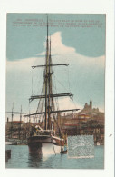 13 . Marseille . Voilier Dans Le Port Et Vue De  ND De La Garde - Alter Hafen (Vieux Port), Saint-Victor, Le Panier