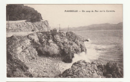 13 . MARSEILLE .  UN COUP DE  MER SUR LA  CORNICHE   - Château D'If, Frioul, Iles ...