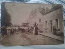 Carte Photo// A Identifier. Groupe De Paysans. Très Animee. - Zu Identifizieren