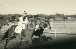 3 PHOTOS SET1955 REAL AMATEUR PHOTO FOTO CORRIDA CAVALOS COURSE CHEVAUX CHEVAL HORSE RACE HORSES CASCAIS PORTUGAL AT105 - Sport