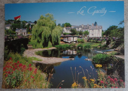 56 Morbihan CPM La Gacilly Le Déversoir Et Les Rives Fleuries De L'Aff - La Gacilly