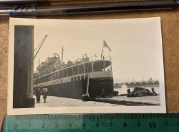 Real Photo - Bateau Navire Ship Croisier Paquebot Docks - Boten