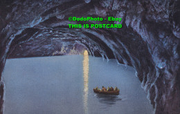 R384698 Capri. Grotta Azzurra. V. Carcavallo - World