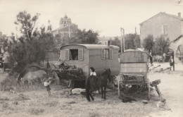 13 STE MARIE DE LA MER        PHOTO GEORGE     ARLES ROULOTTE 1951 - Saintes Maries De La Mer