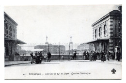 TOULOUSE , Intérieur Du 14 é De Ligne - Quartier Saint-Agne - Toulouse