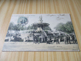 CPA Aix-en-Provence (13).La Grande Fontaine - Carte Animée. - Aix En Provence