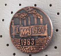 1. May Labour Day 1924/1983 Slovenia Pin - Autres & Non Classés