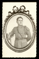 Carte Photo Militaire Soldat Du 67eme Regiment  ( Format 8,5cm X 13,5cm ) - Régiments
