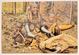 Kenya - Man Women ,NUS ETHNIQUES Adultes ( Afrique Noire ) , Stamp Used Air Mail 1977 - Kenya
