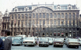 1970s OPEL REKORD COUPE CITROEN GS GRAND PLACE BRUSSELS BELGIUM 35mm SLIDE PHOTO FOTO NB4167 - Diapositivas