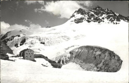 12048577 Mutthornhuette Mit Wetterhorn Breithorn Tschingelhorn Mutthornhuette - Andere & Zonder Classificatie