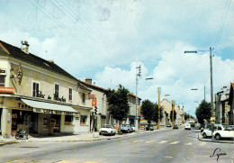 Houilles L'Avenue Henri Barbusse - Houilles