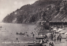 Salerno Spiaggia Con Stabilimento Balneare - Salerno