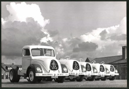 Fotografie Lastwagen Magirus-Deutz, LKW's überwiegend Ohne Fahrerkabine Vor Der Fabrik Stehend, Grossformat 29 X 20cm  - Automobile