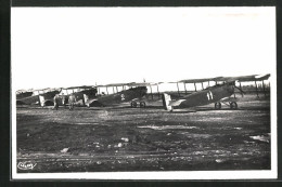 AK Istres-Aviation, Groupe De Caudron 59, Flugzeuge Auf Dem Landeplatz  - 1939-1945: 2ème Guerre