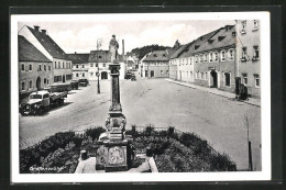 AK Grafenwöhr, Strassenpartie Mit Gasthof Und Denkmal  - Grafenwoehr