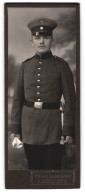 Fotografie Franz Landgraf, Zwickau, Kasernenstr. 2, Portrait Soldat In Uniform Mit Bajonett Und Portepee  - Personnes Anonymes