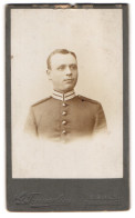 Fotografie G. Franzelius, Berlin, Portrait Blücherstr. 56, Portrait Soldat In Garde Uniform  - Anonyme Personen