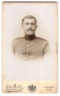 Fotografie Fritz Rühl, Landau I. Pfalz, Portrait Soldat In Uniform In Uniform Mit Moustache  - Anonieme Personen