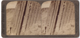 Stereo-Fotografie Underwood & Underwood, New York, Ansicht Bushmills, Felsformation Giants Causeway  - Stereoscoop