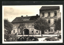 AK Lazne Mlazovice, Strassenpartie Mit Hotel  - Tchéquie