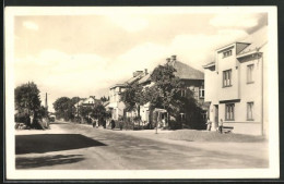 AK Ostromer, Strasse Mit Wohnhäusern  - Tchéquie