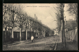 CPA Crépy-en-Valois, Avenue Des Capucins  - Autres & Non Classés