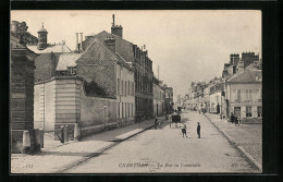 CPA Chantilly, La Rue Du Connétable  - Chantilly