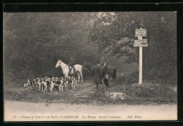 CPA Amboise, La Meute Avant L`attaque  - Amboise