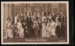 AK Kaiserin Auguste Victoria Königin Von Preussen, Im Kreise Des Deutschen Kaiserhauses  - Familles Royales